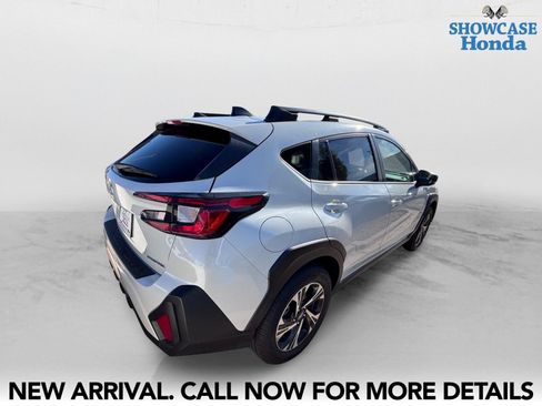 Used 2024 Subaru Crosstrek 2.0i Premium w/ Crosstrek Mirror Package AWD/4WD image 5