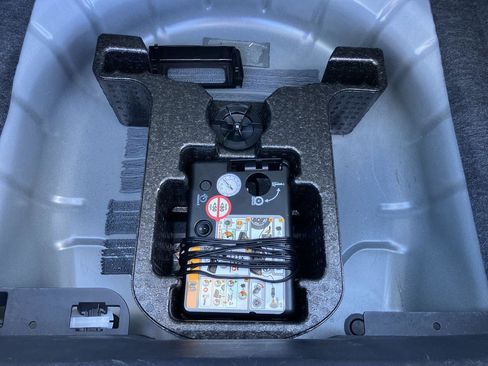 Used 2024 Ford Mustang Coupe image 25