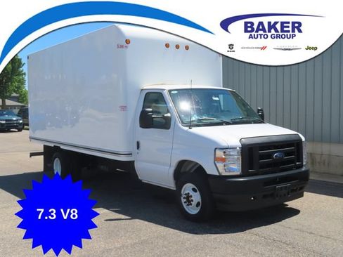 Used 2024 Ford E-450 and Econoline 450 Super Duty RWD image 1