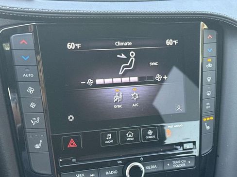 Certified 2025 INFINITI QX50 Luxe image 4