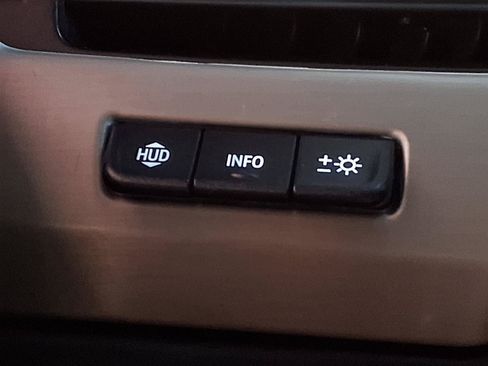 Used 2019 GMC Yukon Denali w/ Denali Ultimate Black Edition AWD/4WD image 28
