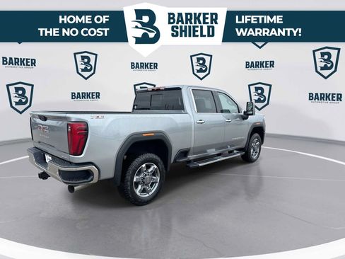 New 2026 GMC Sierra 2500 SLT w/ SLT Premium Package AWD/4WD image 9