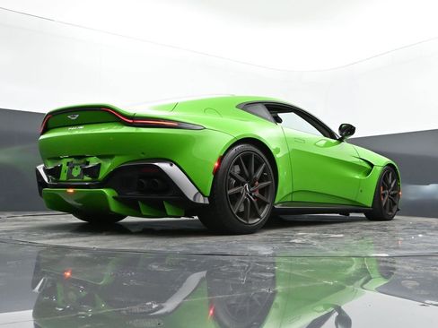 Used 2020 Aston Martin V8 Vantage Coupe image 50