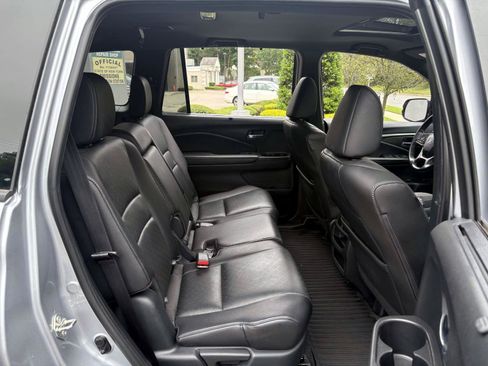 Used 2019 Honda Passport EX-L image 25