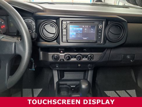 Used 2017 Toyota Tacoma SR w/ Tow Package image 14