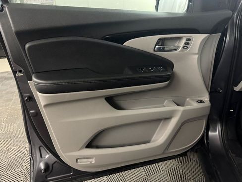 Used 2020 Honda Pilot EX-L image 9