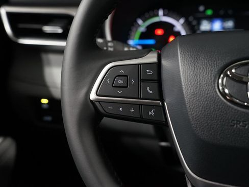 New 2026 Toyota Highlander XLE image 14