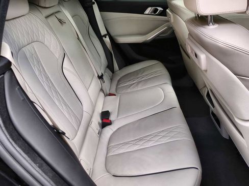 Certified 2023 BMW X6 xDrive40i w/ M Sport Package image 21