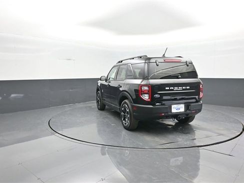 Certified 2023 Ford Bronco Sport Outer Banks w/ Tech Package image 5