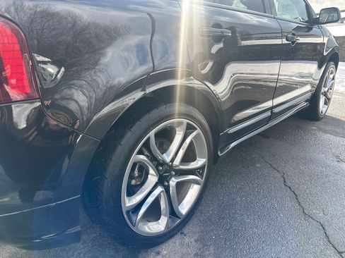 Used 2013 Ford Edge Sport w/ Driver Entry Pkg image 17