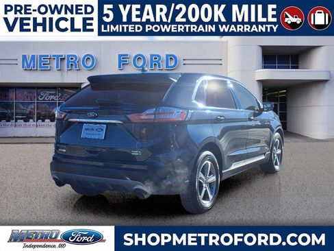 Used 2019 Ford Edge SEL w/ Equipment Group 201A image 3