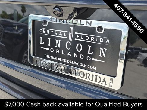 New 2025 Lincoln Aviator 2WD w/ Equipment Group 101A image 4