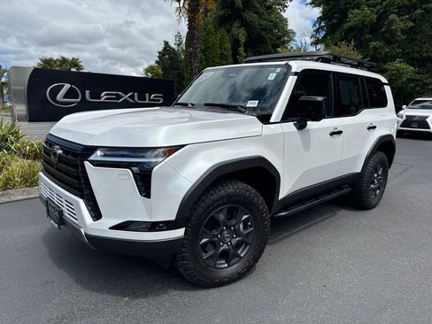 Used 2024 Lexus GX 550 AWD/4WD image 1