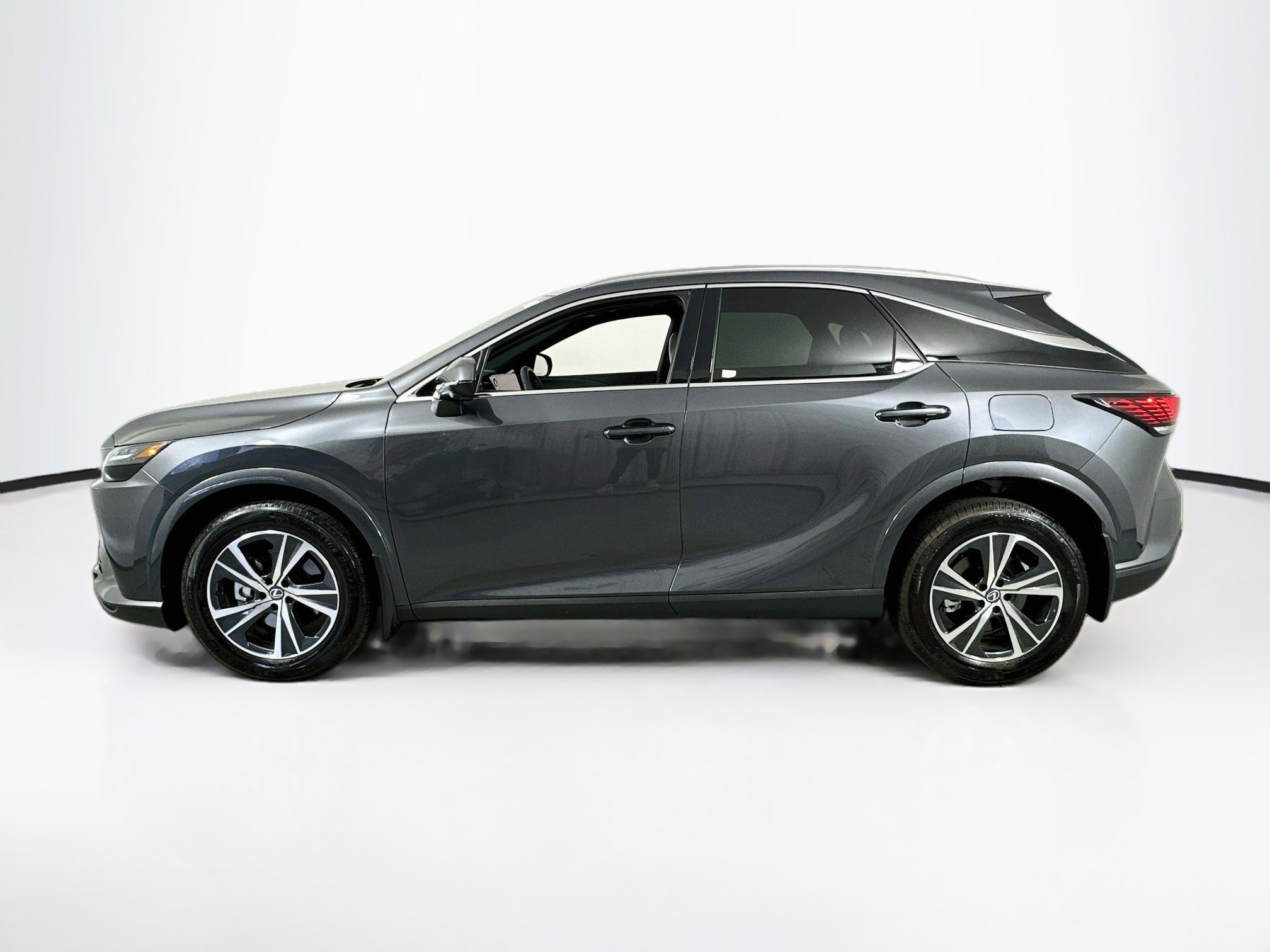 Used 2026 Lexus RX 350 FWD image 8