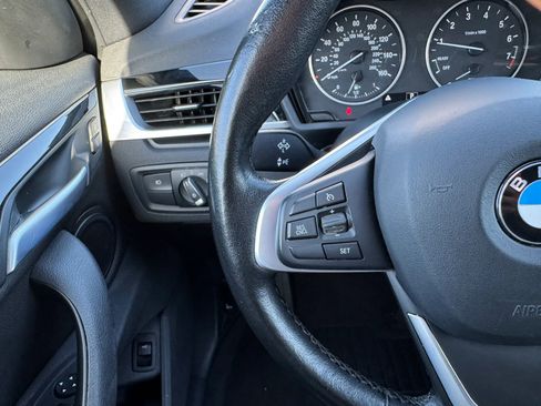 Used 2017 BMW X1 xDrive28i AWD/4WD image 25