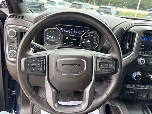 Used 2019 GMC Sierra 1500 Denali w/ Denali Ultimate Package AWD/4WD image 15