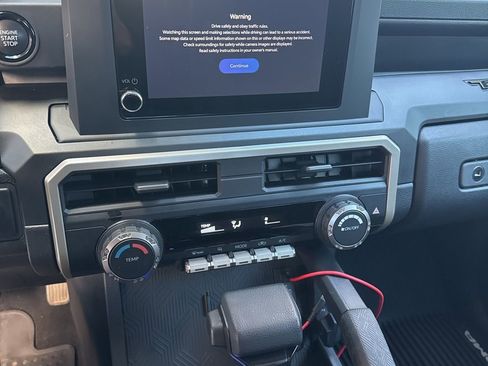 Used 2024 Toyota Tacoma SR image 15