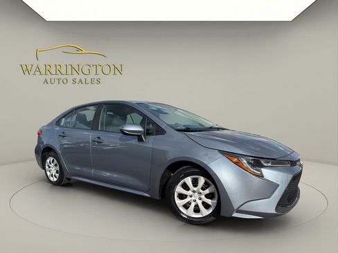 Used 2024 Toyota Corolla LE FWD image 1