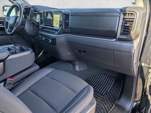 Used 2025 Chevrolet Silverado 1500 LT w/ Convenience Package II image 20