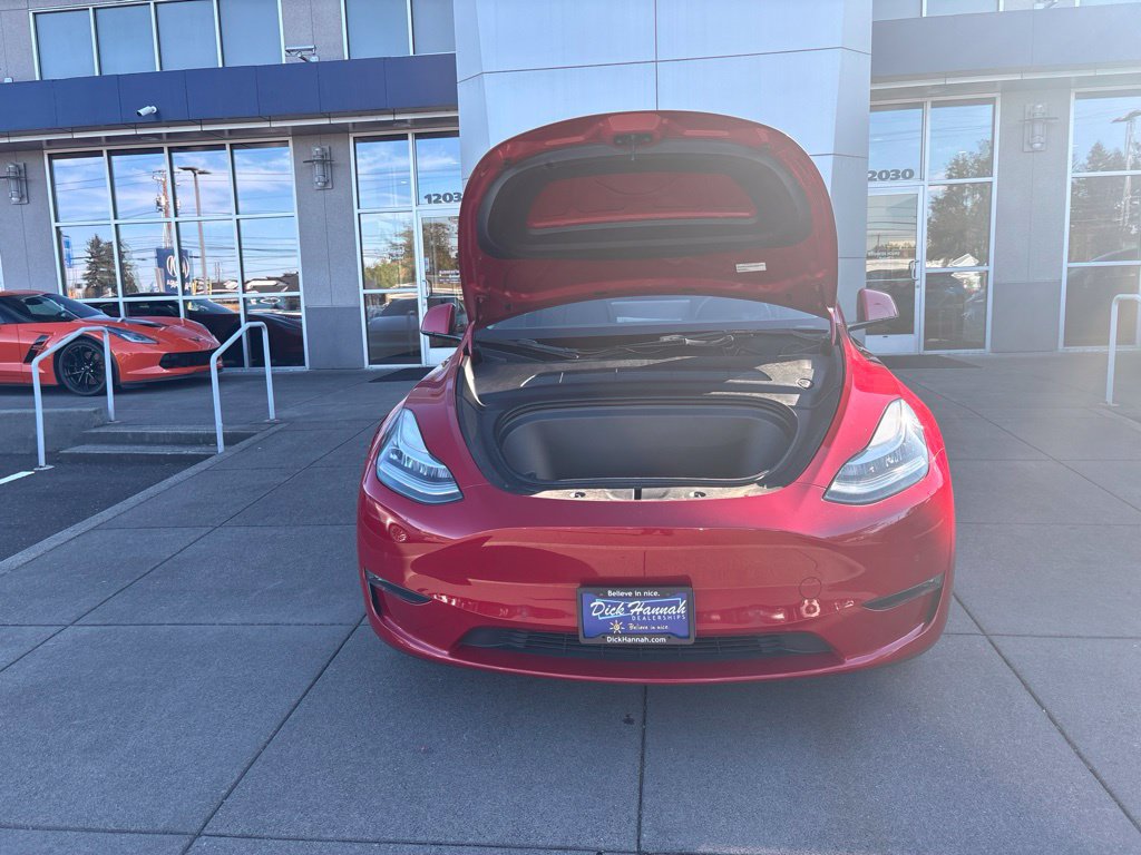 Used 2022 Tesla Model Y Long Range AWD/4WD image 4