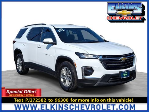 Certified 2023 Chevrolet Traverse LT AWD/4WD image 1