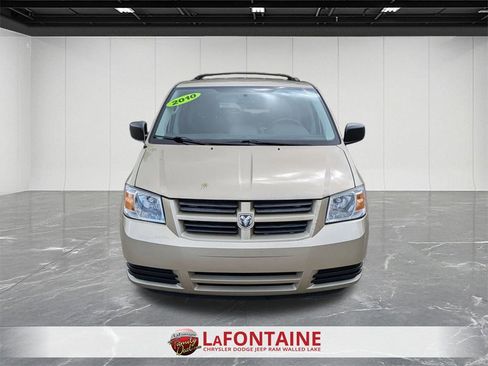 Used 2010 Dodge Grand Caravan SE w/ SE Plus Group image 9