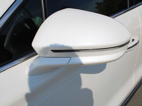 Used 2019 Lincoln MKC Reserve image 25