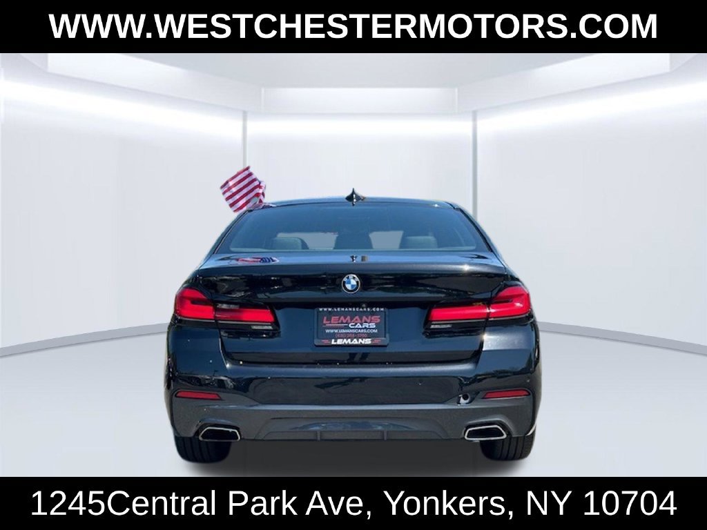 Used 2021 BMW 530i xDrive w/ M Sport Package AWD/4WD image 7