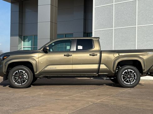 New 2026 Toyota Tacoma TRD Sport image 7