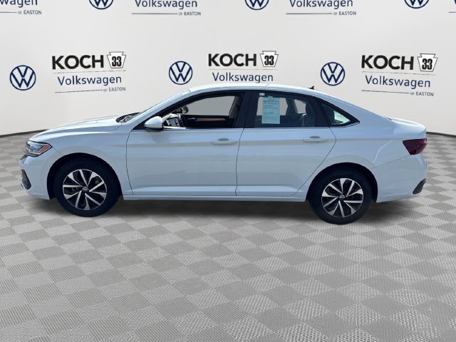 Used 2024 Volkswagen Jetta S FWD image 4