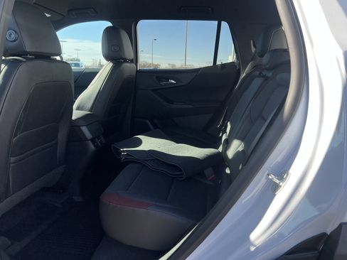 New 2026 Chevrolet Equinox RS w/ LPO, Floor Liner Package image 9