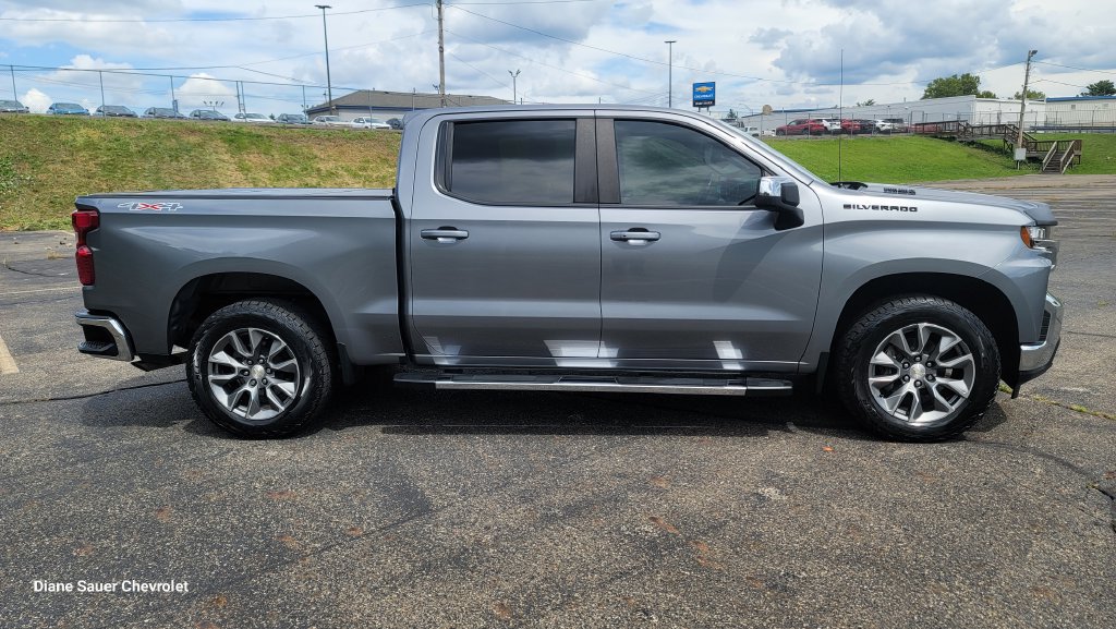 Used 2022 Chevrolet Silverado 1500 LT w/ Bed Protection Package AWD/4WD image 14