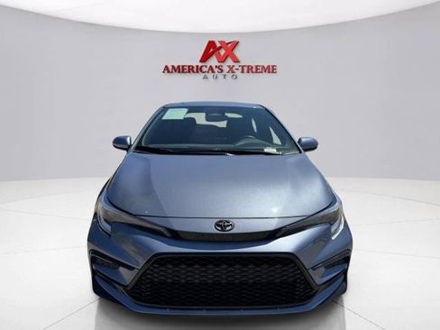 Used 2025 Toyota Corolla SE FWD image 9