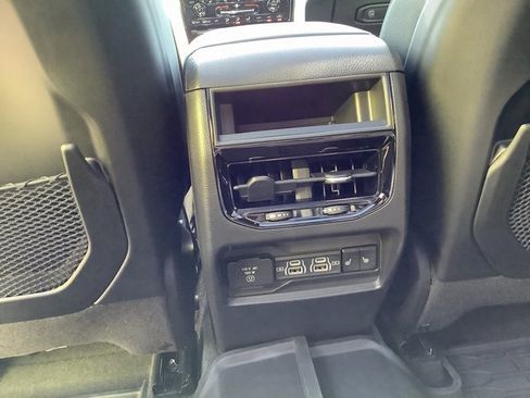 New 2023 Jeep Grand Cherokee Trailhawk w/ Luxury Tech Group III image 30