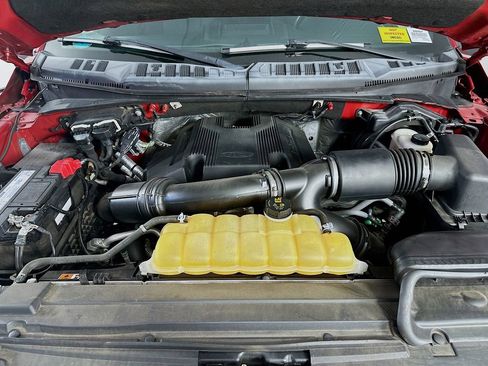 Used 2017 Ford F150 XLT w/ Equipment Group 302A Luxury image 32