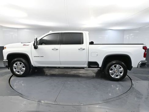 Used 2023 Chevrolet Silverado 3500 LTZ w/ LTZ Premium Package image 11