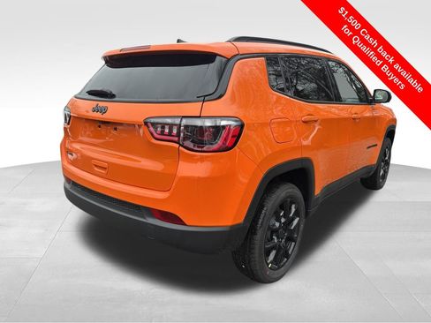 New 2026 Jeep Compass Latitude image 16