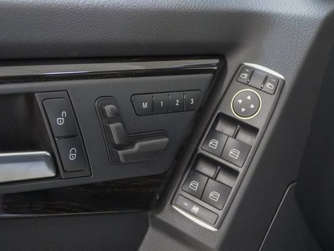 Used 2015 Mercedes-Benz GLK 350 4MATIC image 18