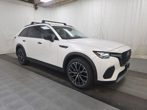 Used 2025 MAZDA CX-70 Plug-In Hybrid w/ Premium Pkg AWD/4WD image 4