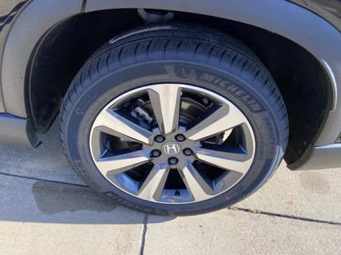 Used 2025 Honda Pilot Touring image 30