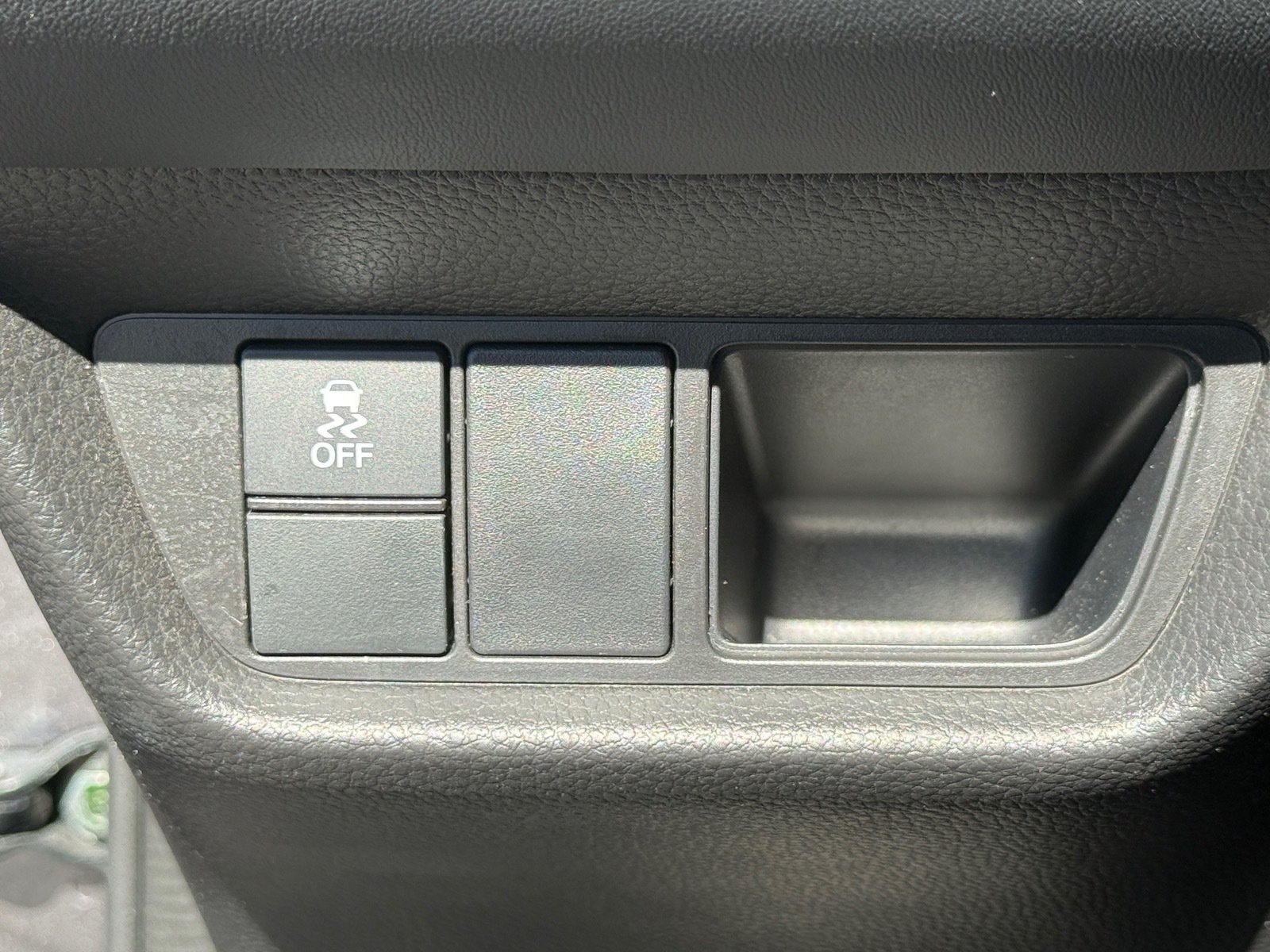 Used 2024 Honda HR-V LX image 39