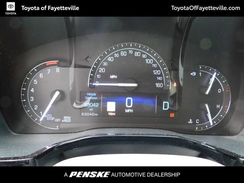 Used 2017 Cadillac XT5 Luxury w/ Driver Awareness Package image 12