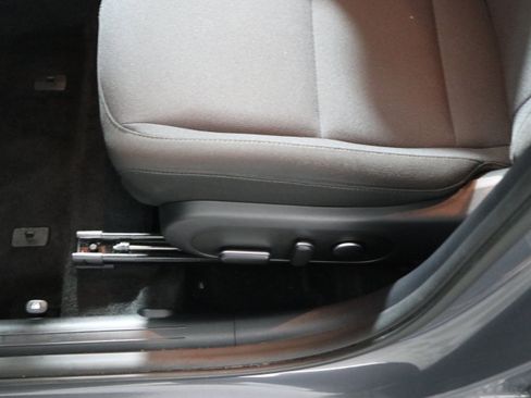 Used 2025 Hyundai Kona SEL AWD/4WD image 22