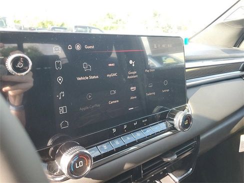 New 2025 GMC Canyon Elevation w/ Convenience Package image 23