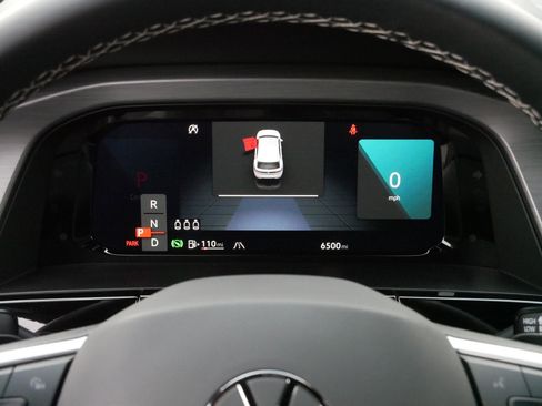 Certified 2025 Volkswagen Atlas Cross Sport SE image 21