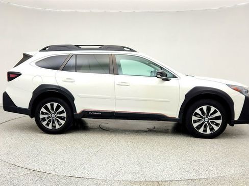Used 2023 Subaru Outback Limited AWD/4WD image 4