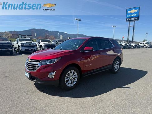 Used 2019 Chevrolet Equinox LT image 3