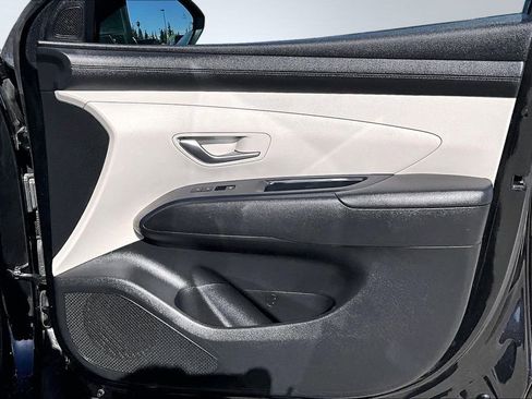 Used 2025 Hyundai Tucson SEL FWD image 15