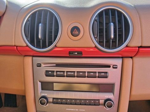 Used 2006 Porsche Boxster image 10