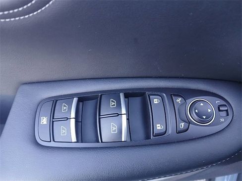 Used 2025 INFINITI QX55 Luxe w/ Cargo Package image 29